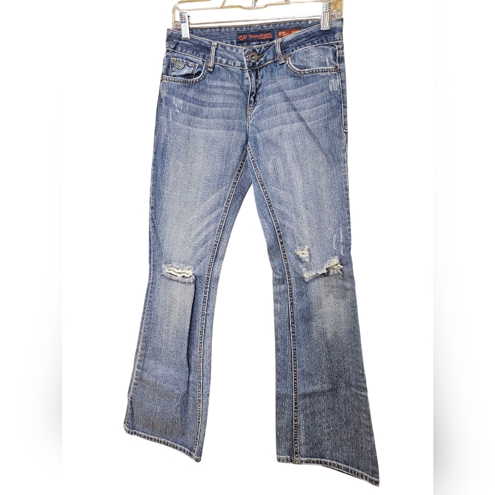 Vintage Y2k Distressed Chip And pepper Lowrise Flare Jeans. Size 7